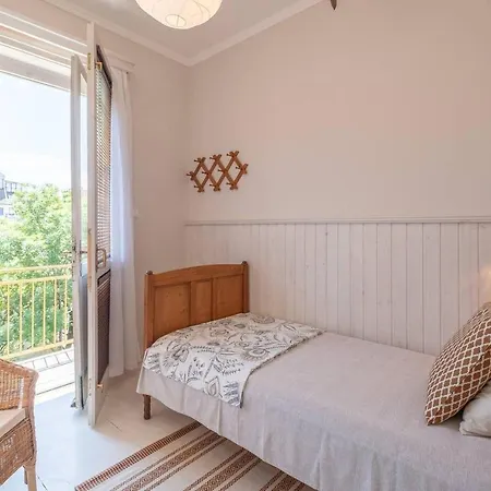 ❁charming In Downtown❁ Lift&kingsizebed Apartment *