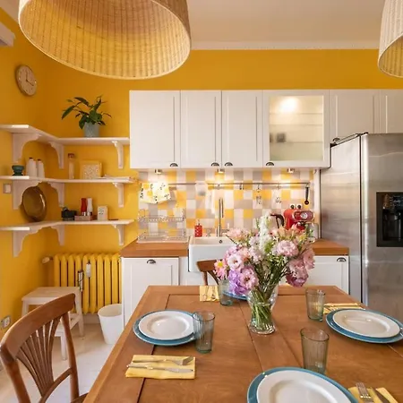 ❁charming In Downtown❁ Lift&kingsizebed Apartment