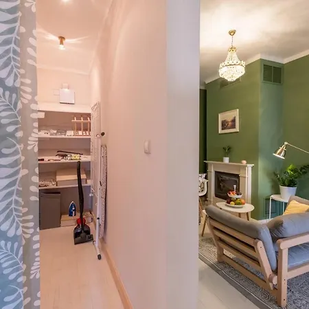 ❁charming In Downtown❁ Lift&kingsizebed *
