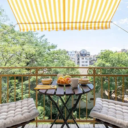 ❁charming In Downtown❁ Lift&kingsizebed Apartment *